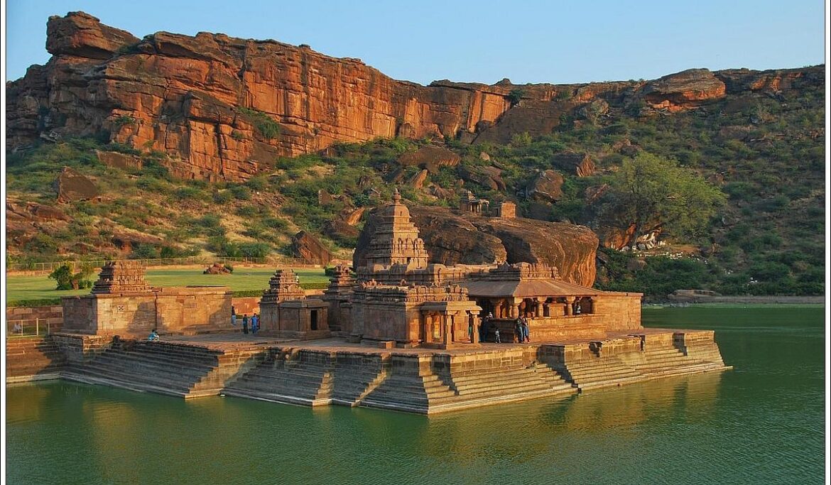 Exploring Badami, Aihole & Pattadakal