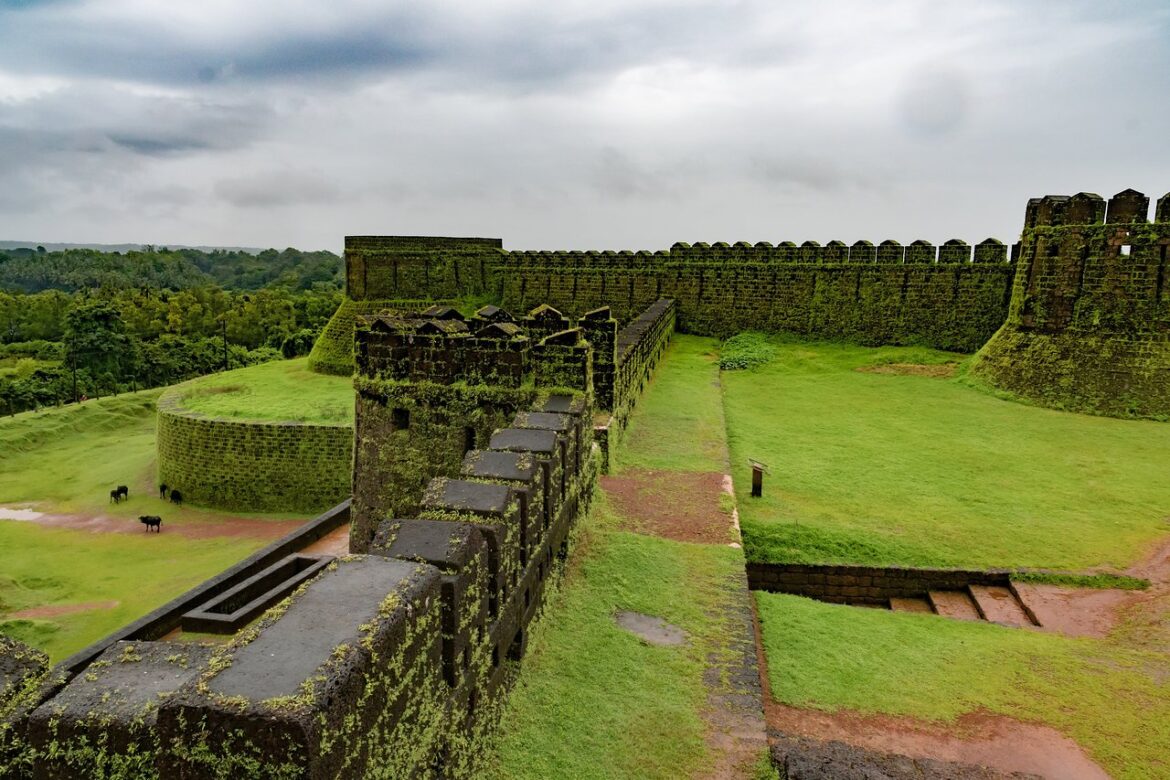 Historical Forts in Karnataka You Must Visit