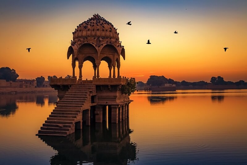 How to plan North India Tour Packages from Hyderabad