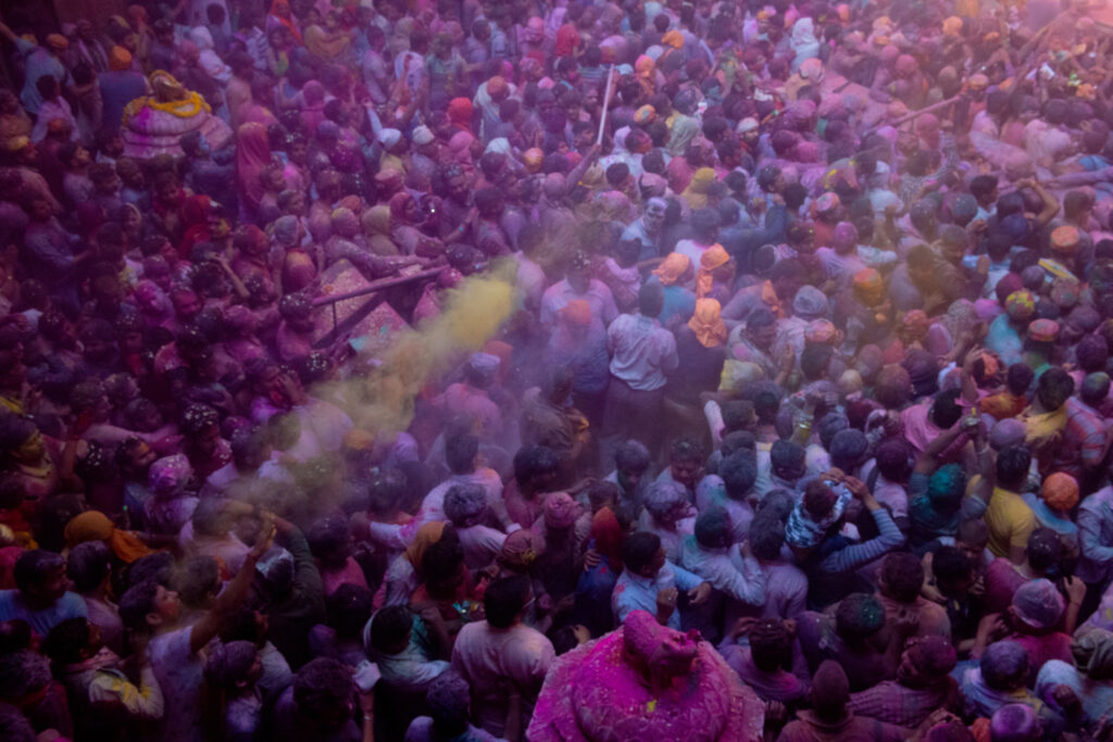 what is the Best Time to Visit India from UK? 26 HOLI1